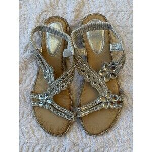 Dressy BOHO Rhinestone Flower Silver Flat Comfort Sandal Sz 38 US 7.5